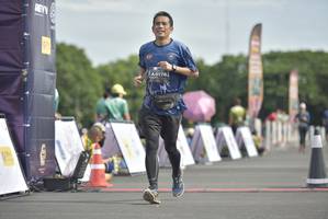 BIB: 0178
                            <button type="button" onclick="openModal(4945164)" class="btn btn-primary btn-sm float-right btn-popup" data-toggle="modal" data-target=".modal-high-quality">
                        <i class="fas fa-shopping-cart"></i> Add to Cart
                    </button>
                                            <button type="button" onclick="isThisMe(4945164, true)" class="btn btn-success btn-sm float-right btn-popup btn-isme hidden" data-toggle="tooltip" data-placement="bottom" title="นี่คือรูปของคุณใช่ไหม คลิกที่นี่เพื่อเอาเข้าอัลบั้ม">
                        <i class="fas fa-plus"></i> Add to album
                    </button>
                    <button type="button" onclick="isThisMe(4945164, false)" class="btn btn-warning btn-sm float-right btn-popup btn-isnotme hidden">
                        <i class="fas fa-ban"></i> Remove from album
                    </button>